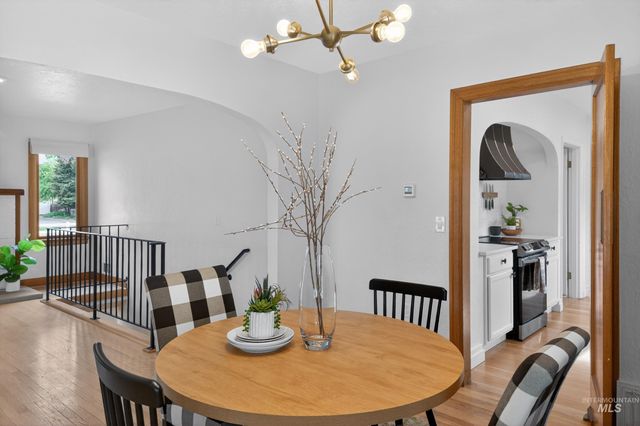591 S Garden Street, Boise, ID 83705