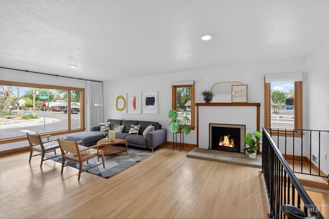 591 S Garden Street, Boise, ID 83705