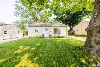 915 W PURTSCHER Drive, Peoria, IL 61614