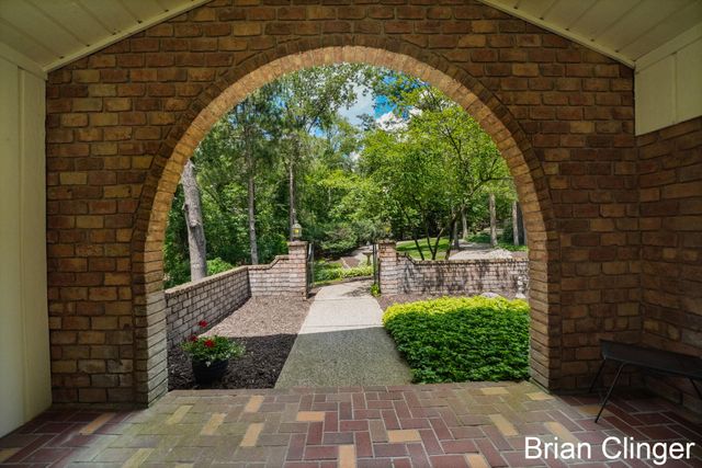 8160 Wilderness Trail Ne, Ada Twp, MI 49301