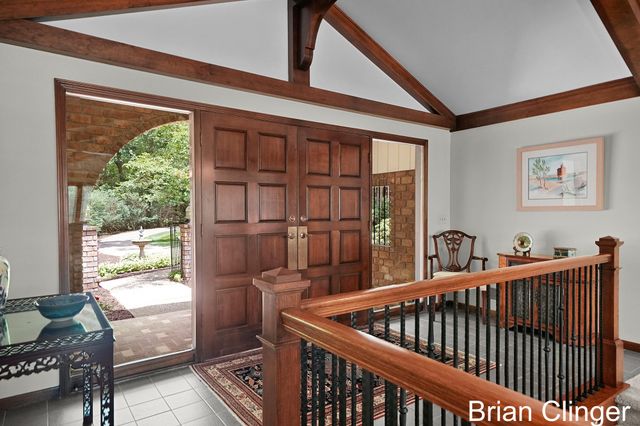 8160 Wilderness Trail Ne, Ada Twp, MI 49301