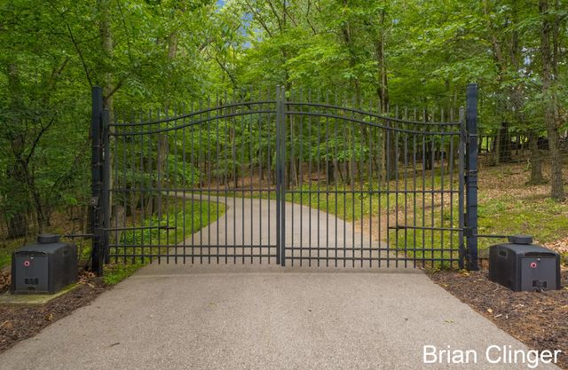 8160 Wilderness Trail Ne, Ada Twp, MI 49301
