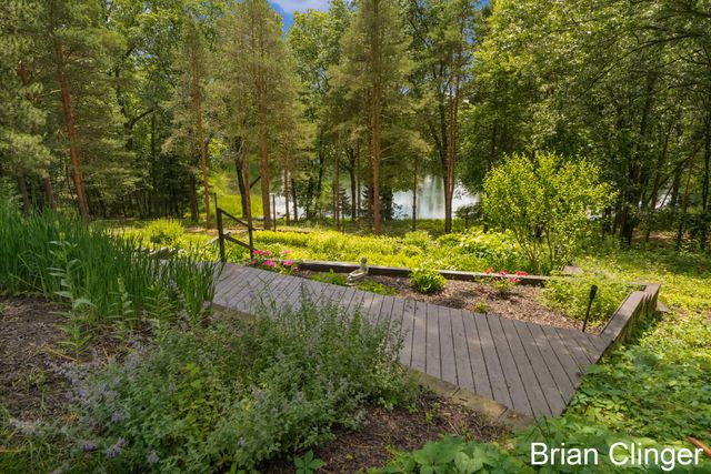 8160 Wilderness Trail Ne, Ada Twp, MI 49301