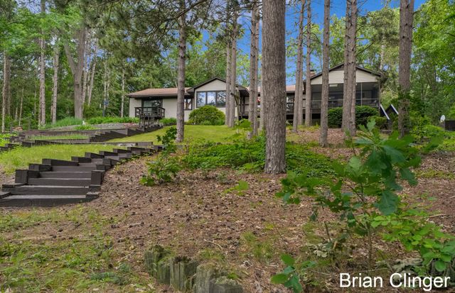 8160 Wilderness Trail Ne, Ada Twp, MI 49301