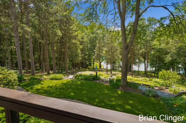 8160 Wilderness Trail Ne, Ada Twp, MI 49301