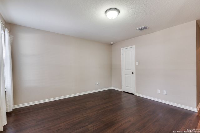 3027 Mission Gate, San Antonio, TX 78224