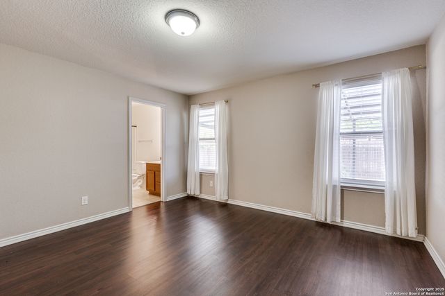 3027 Mission Gate, San Antonio, TX 78224