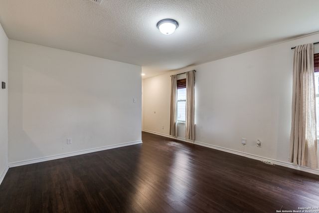 3027 Mission Gate, San Antonio, TX 78224