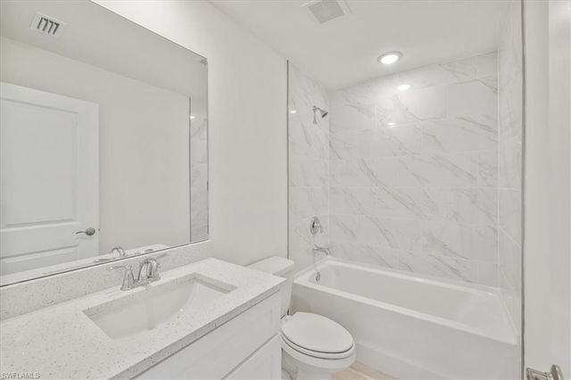 1926 NW 16th TER, Cape Coral, FL 33993