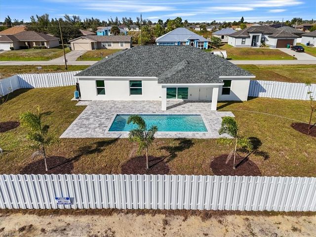 1926 NW 16th TER, Cape Coral, FL 33993