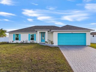 1926 NW 16th TER, Cape Coral, FL 33993