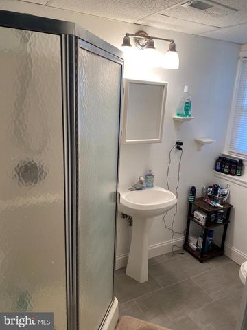 276 IRELAND TER, Williamstown, NJ 08094