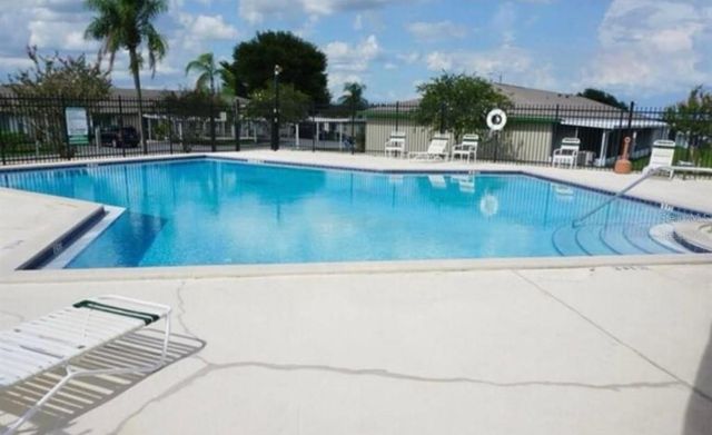 344 WINTER RIDGE BOULEVARD 344, Winter Haven, FL 33881