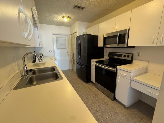 344 WINTER RIDGE BOULEVARD 344, Winter Haven, FL 33881