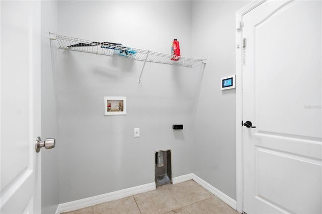 7933 REX HILL TRAIL, Orlando, FL 32818