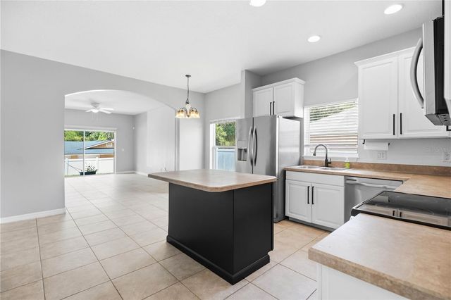 7933 REX HILL TRAIL, Orlando, FL 32818