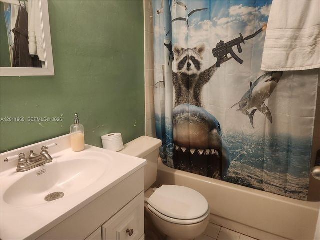 4250 SW 72nd Ter, Davie, FL 33314
