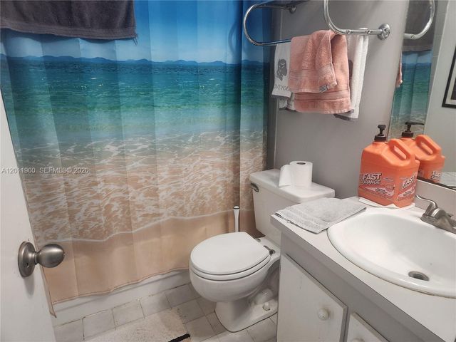 4250 SW 72nd Ter, Davie, FL 33314