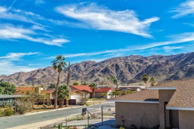 71963 Cactus, 29 Palms, CA 92277