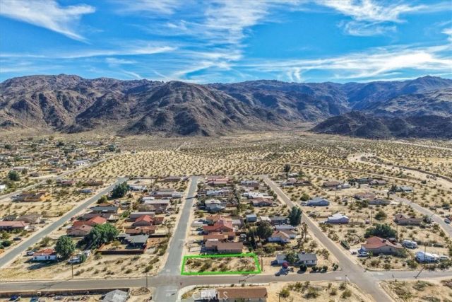 71963 Cactus, 29 Palms, CA 92277