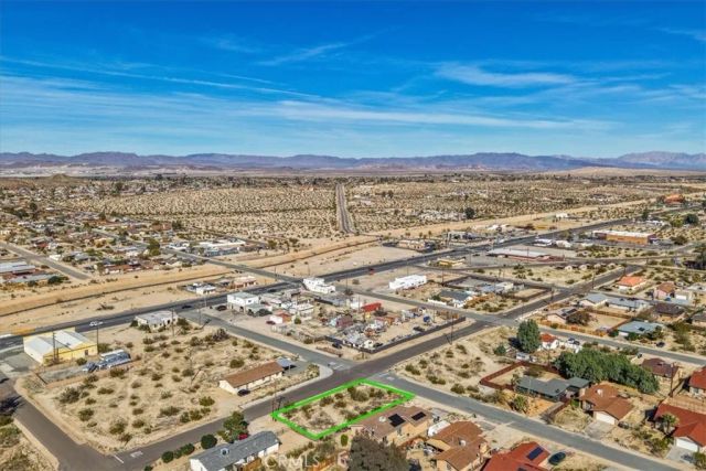 71963 Cactus, 29 Palms, CA 92277