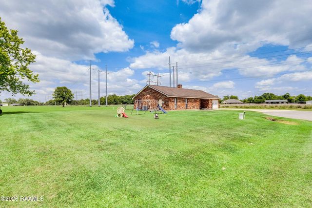 143 Ocho Rios Lane, Scott, LA 70583