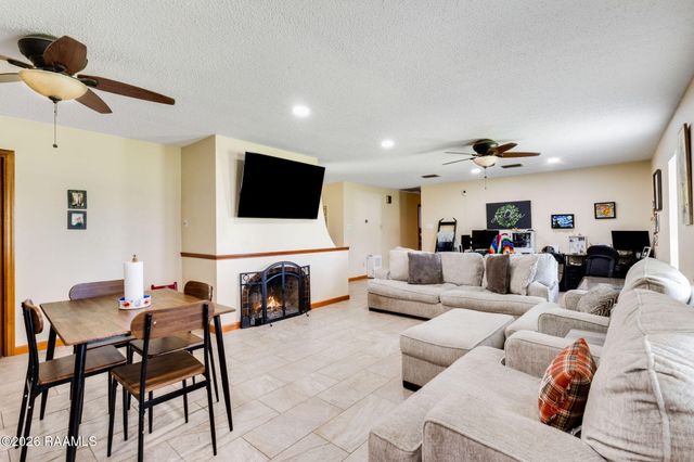 143 Ocho Rios Lane, Scott, LA 70583