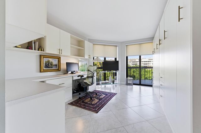 2778 S Ocean Boulevard 305s, Palm Beach, FL 33480