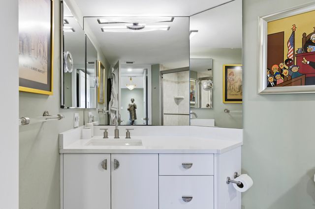 2778 S Ocean Boulevard 305s, Palm Beach, FL 33480