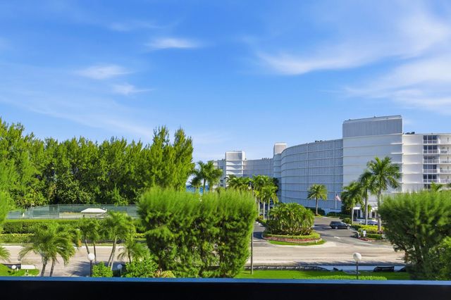 2778 S Ocean Boulevard 305s, Palm Beach, FL 33480