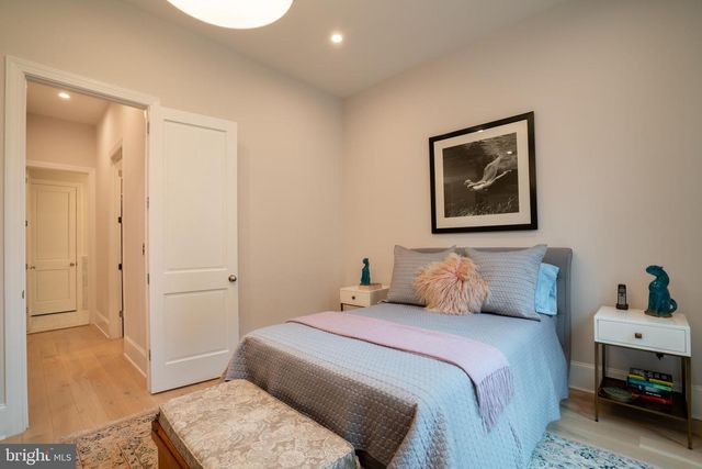 911 M ST NW, Washington, DC 20001