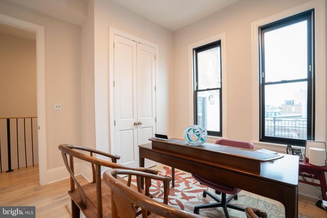 911 M ST NW, Washington, DC 20001