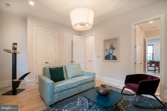 911 M ST NW, Washington, DC 20001