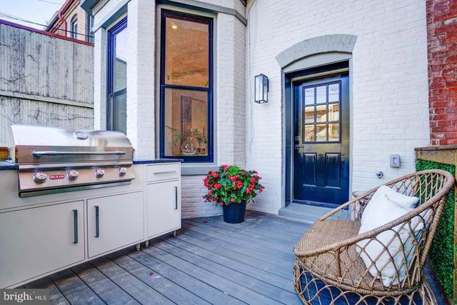 911 M ST NW, Washington, DC 20001