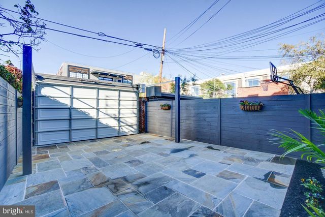 911 M ST NW, Washington, DC 20001