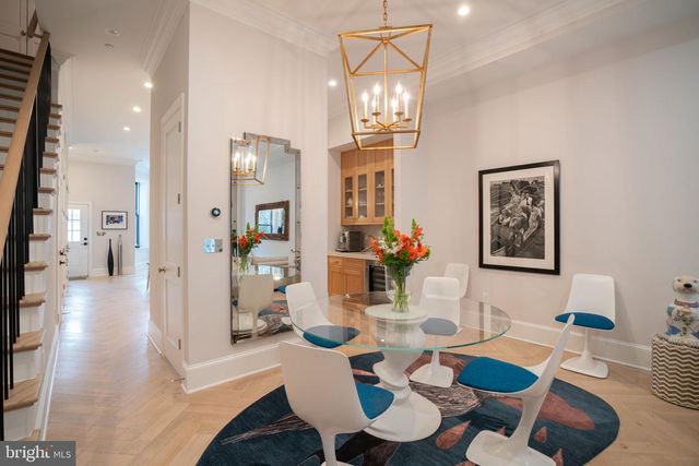 911 M ST NW, Washington, DC 20001