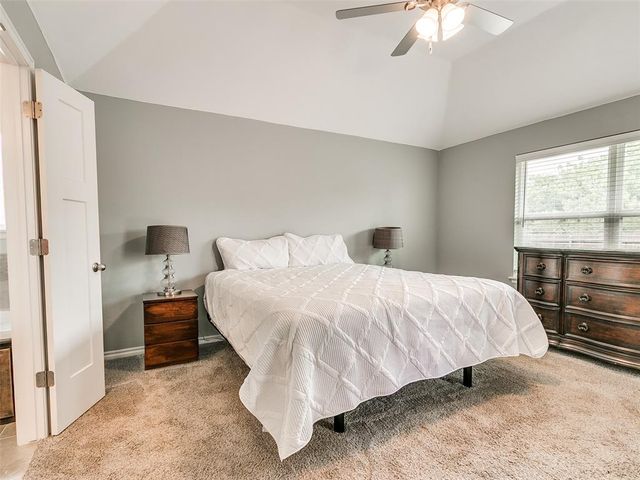 13808 Village Cove, Piedmont, OK 73078