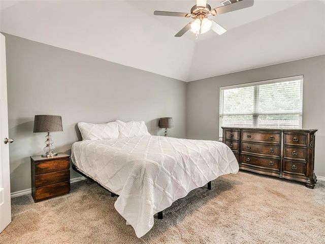 13808 Village Cove, Piedmont, OK 73078