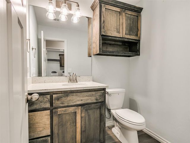 13808 Village Cove, Piedmont, OK 73078