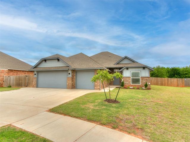 13808 Village Cove, Piedmont, OK 73078