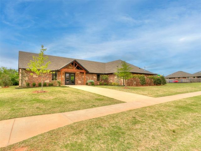 13808 Village Cove, Piedmont, OK 73078