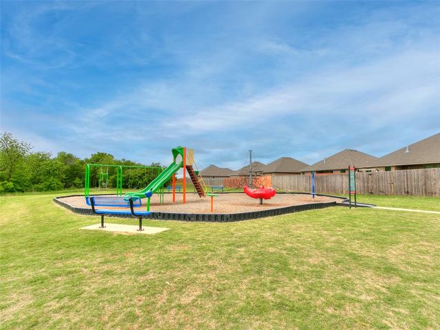 13808 Village Cove, Piedmont, OK 73078