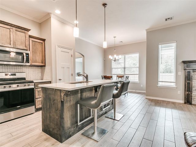 13808 Village Cove, Piedmont, OK 73078