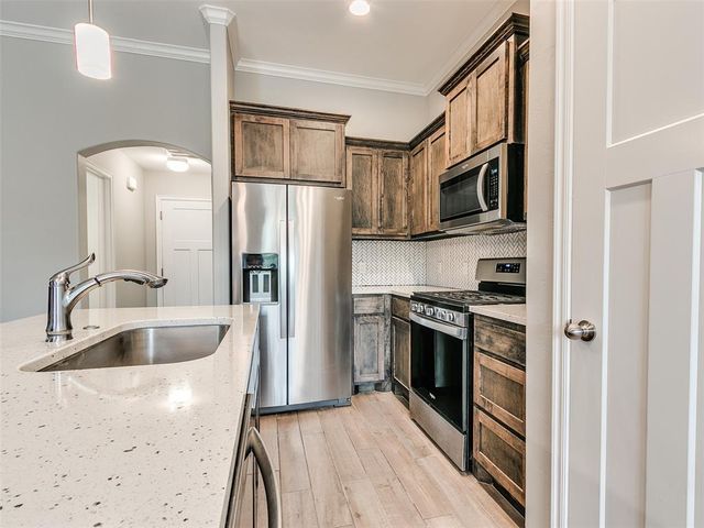 13808 Village Cove, Piedmont, OK 73078