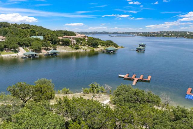 1101 Ivean Pearson RD D202, Lago Vista, TX 78645