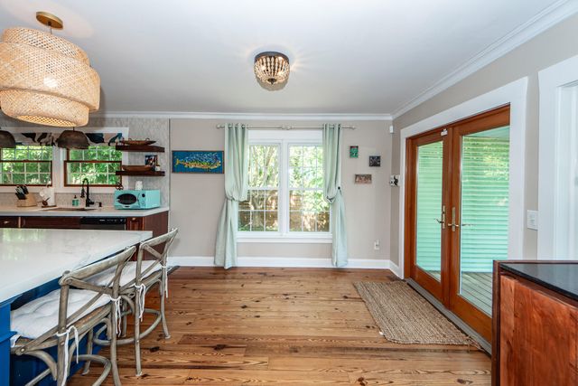 834 Harbor Pl Drive, Charleston, SC 29412