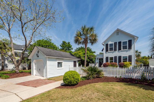 834 Harbor Pl Drive, Charleston, SC 29412