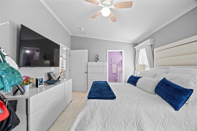 1890 SW 83RD TERRACE, Davie, FL 33324