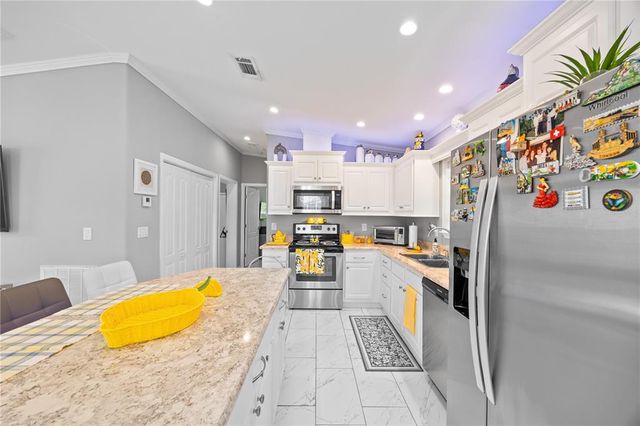 1890 SW 83RD TERRACE, Davie, FL 33324