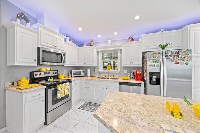 1890 SW 83RD TERRACE, Davie, FL 33324